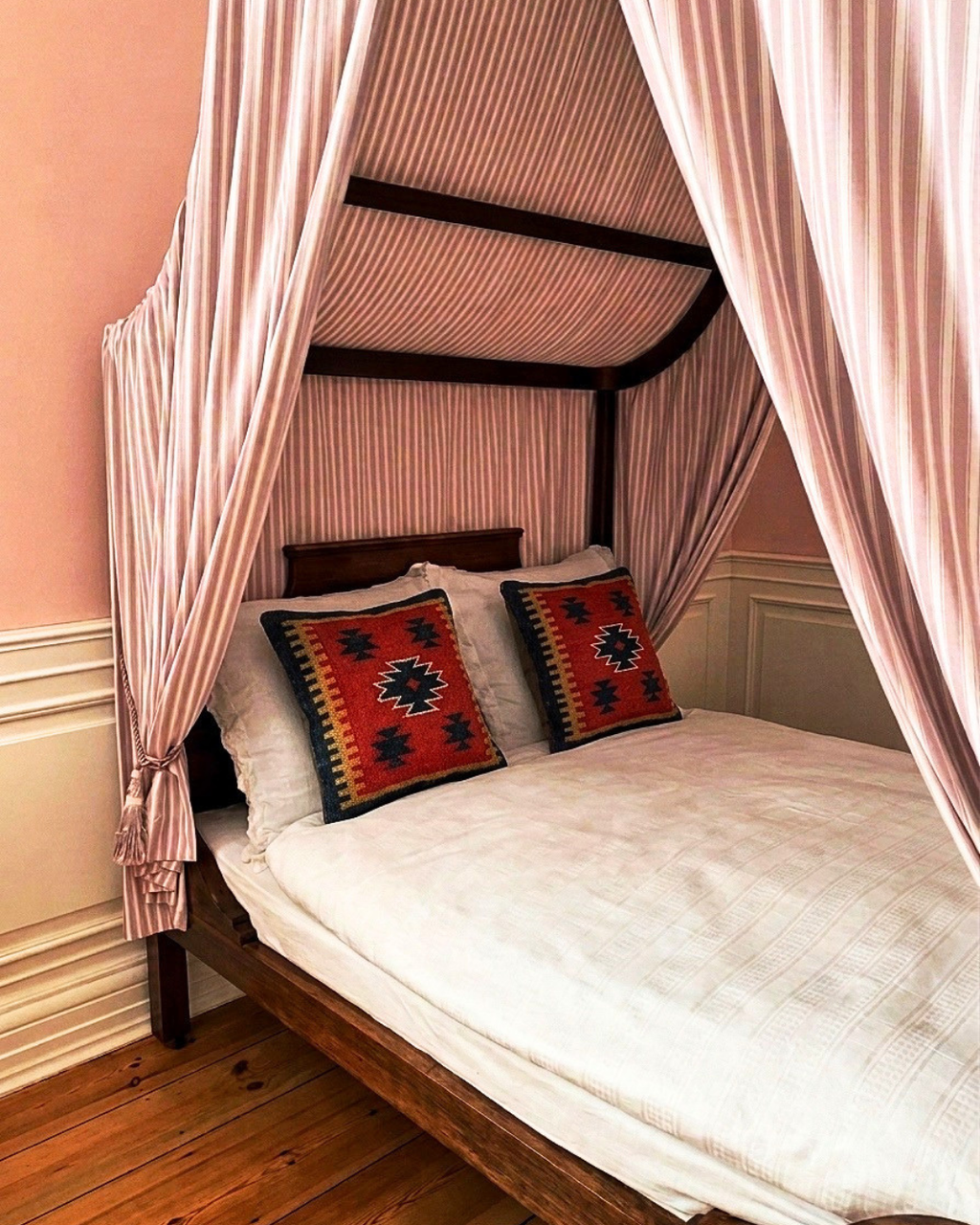 Handwoven Wool & Jute Cushions